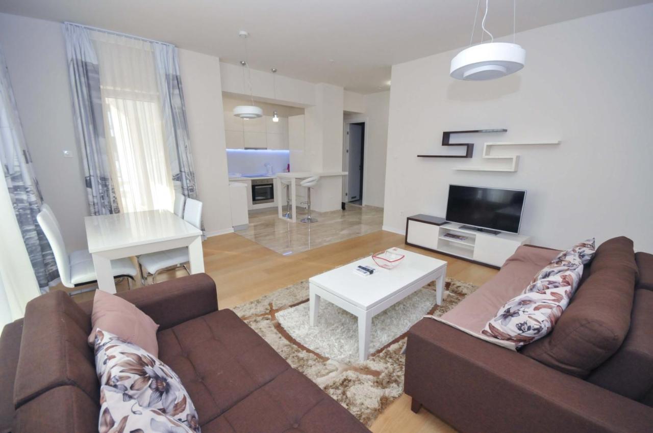 Luxury Montesun Apartments Будва Екстериор снимка