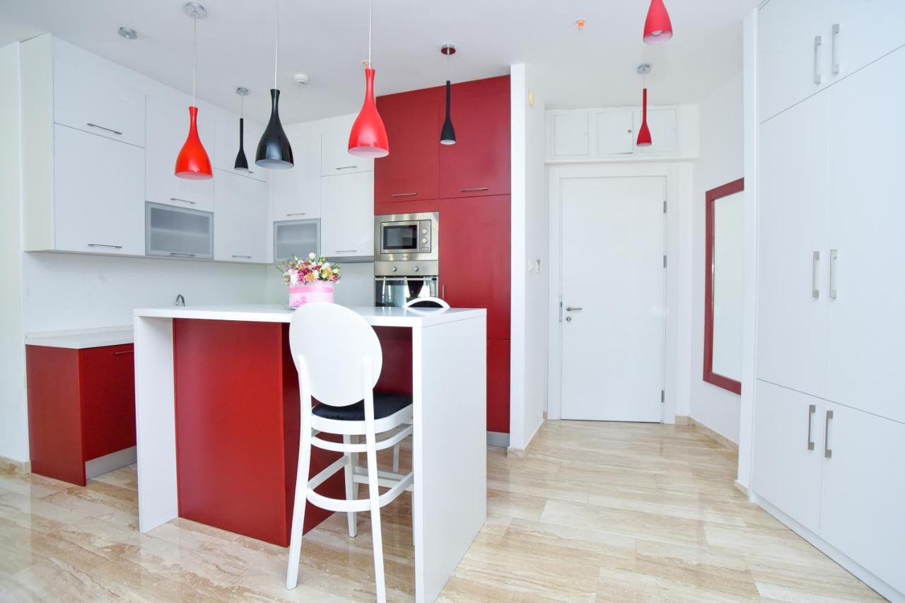 Luxury Montesun Apartments Будва Екстериор снимка